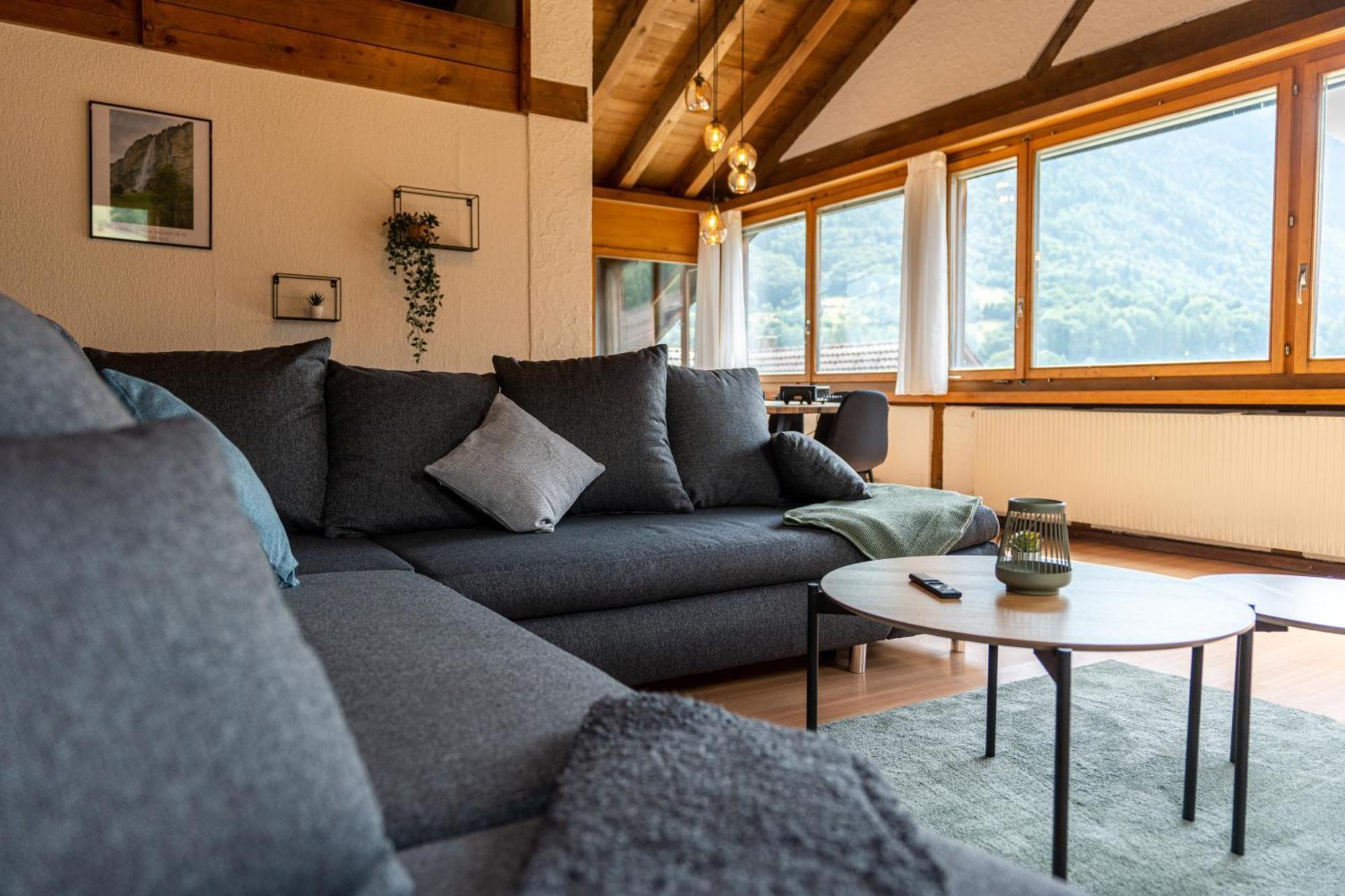 Jungfrau-View Apartment, Terrace & Free Parking Wilderswil Extérieur photo